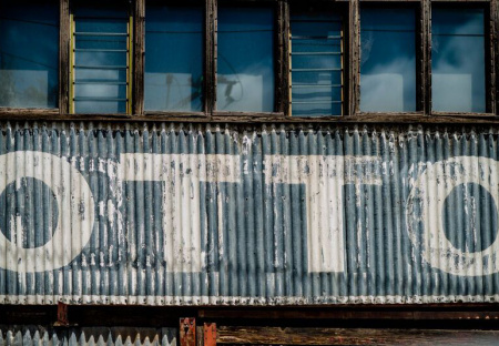 Otto's Timber Joinery & Hardware Logo